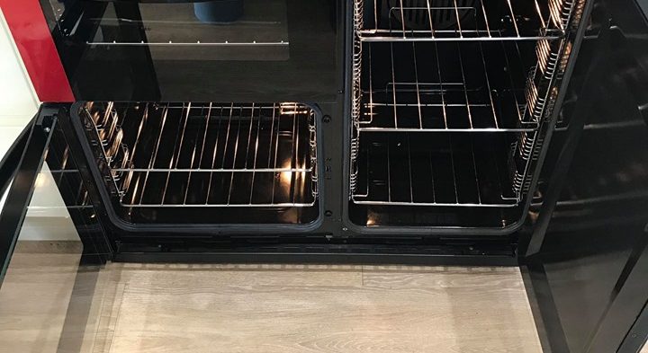 Get Your Oven Holiday-Ready with Darius Oven Cleaning